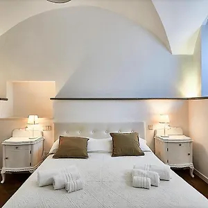  Apartamento Astra-modern Loft Cathedral View Italia